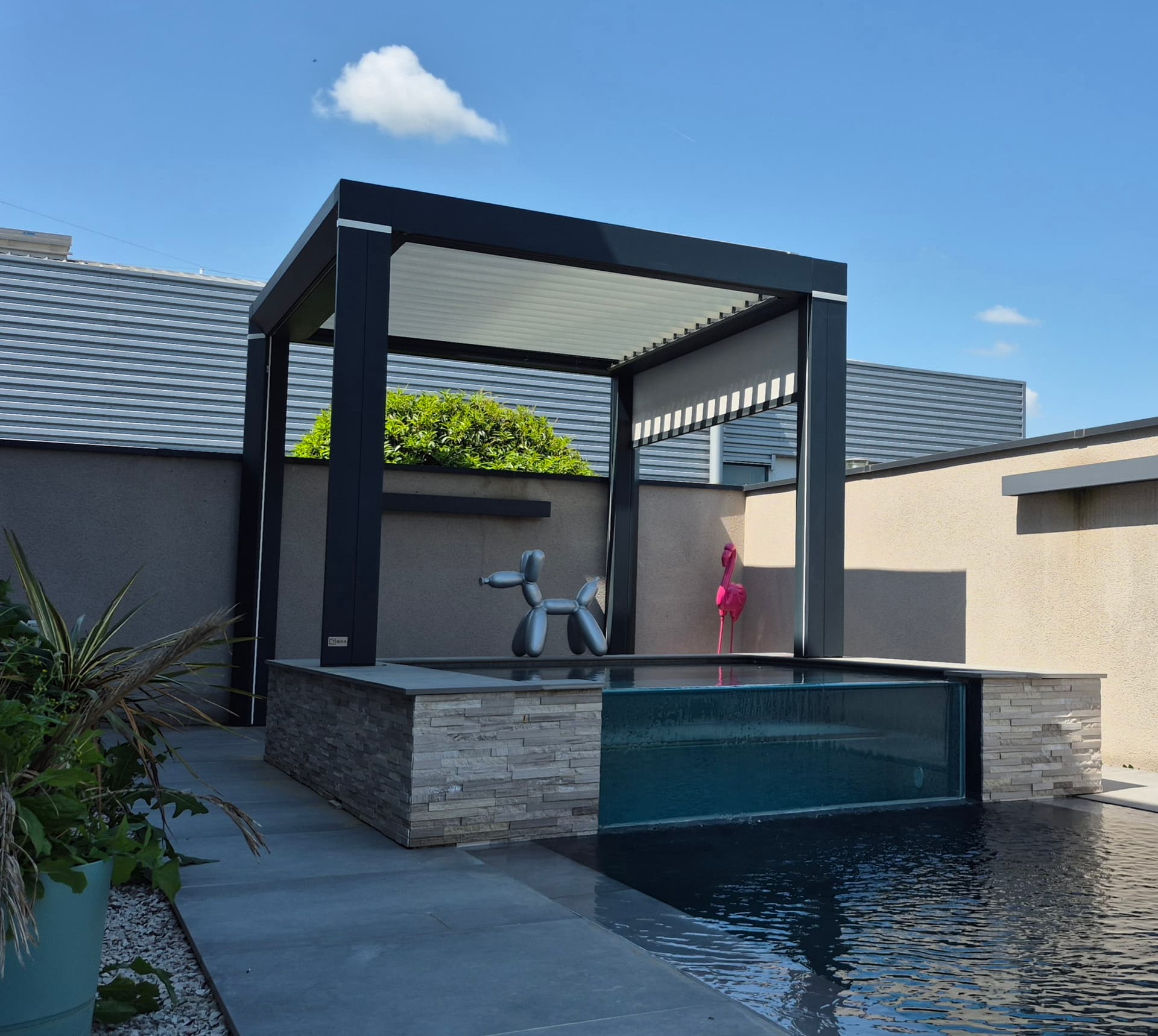 Showroom pergola THERA Fermetures Chasselay